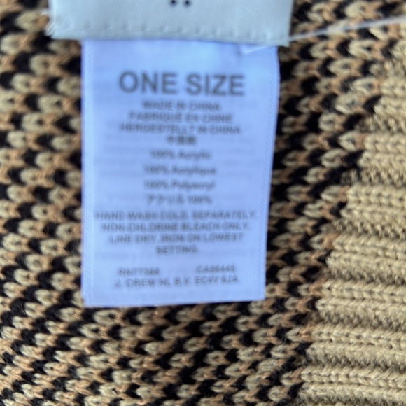 J Crew Animal Print Scarf NWT - Picture 2 of 8